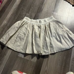 Aerie Elegant Cream Pleated Skirt